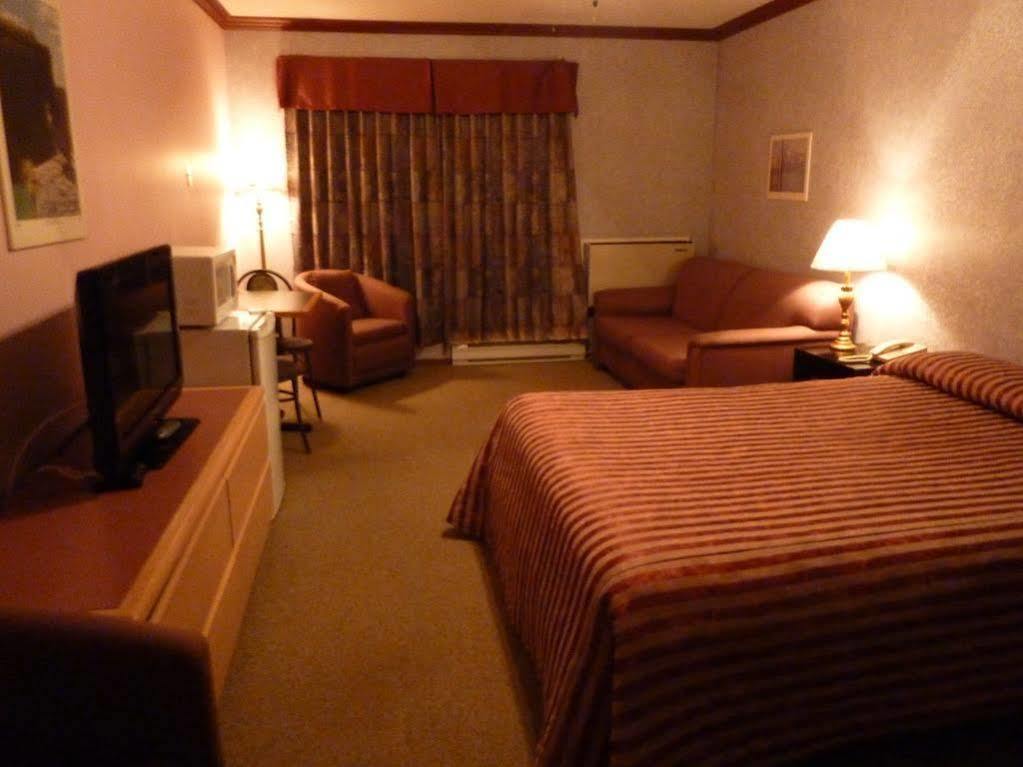 Manoir Becancourt Hotel Eksteriør billede